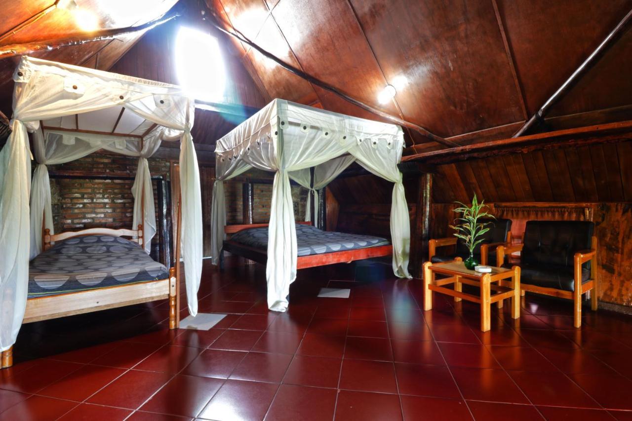 Bagus Bay Homestay Тук-Тук Экстерьер фото